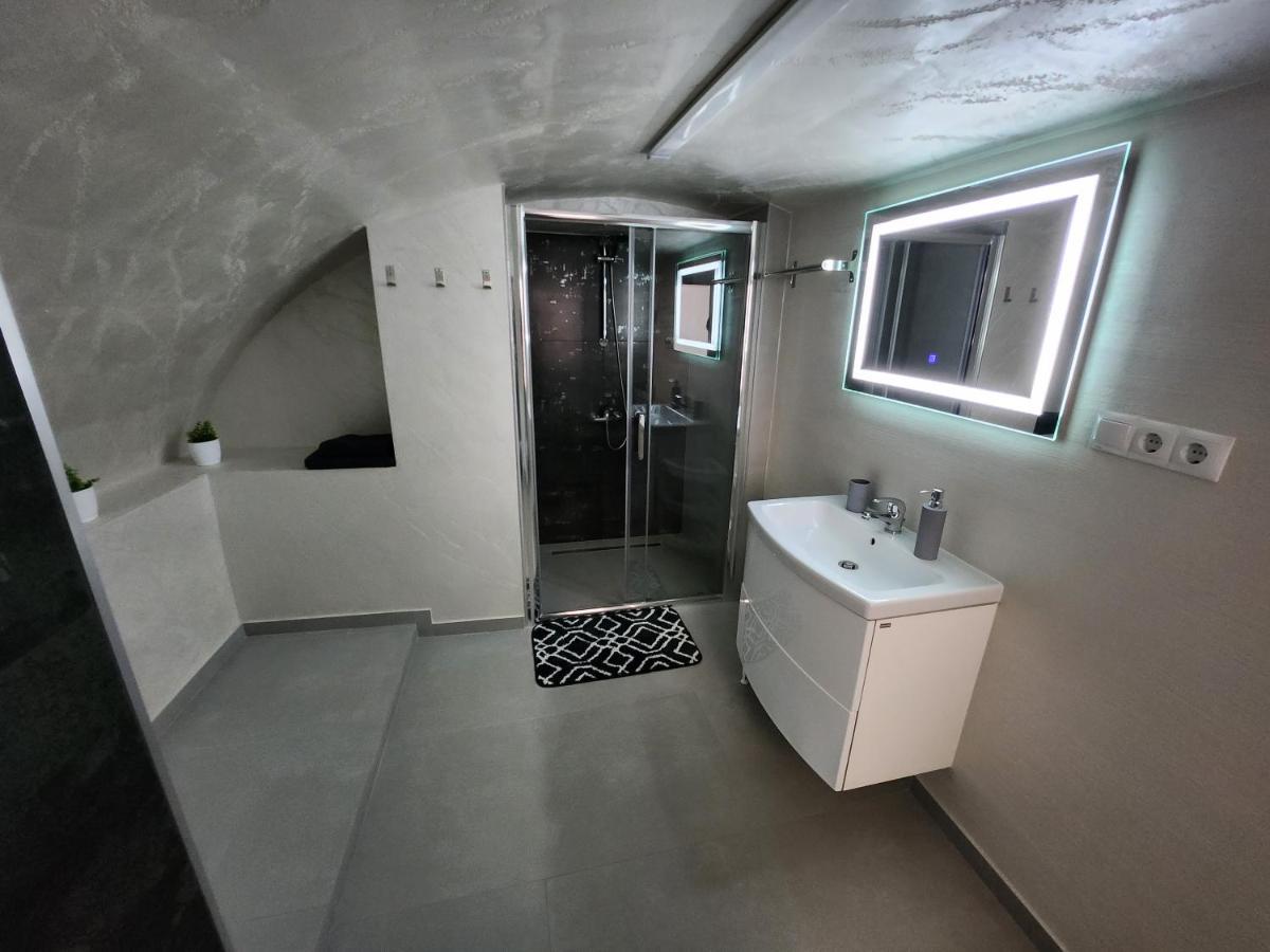 Apartament Dada Сигишоара Екстериор снимка